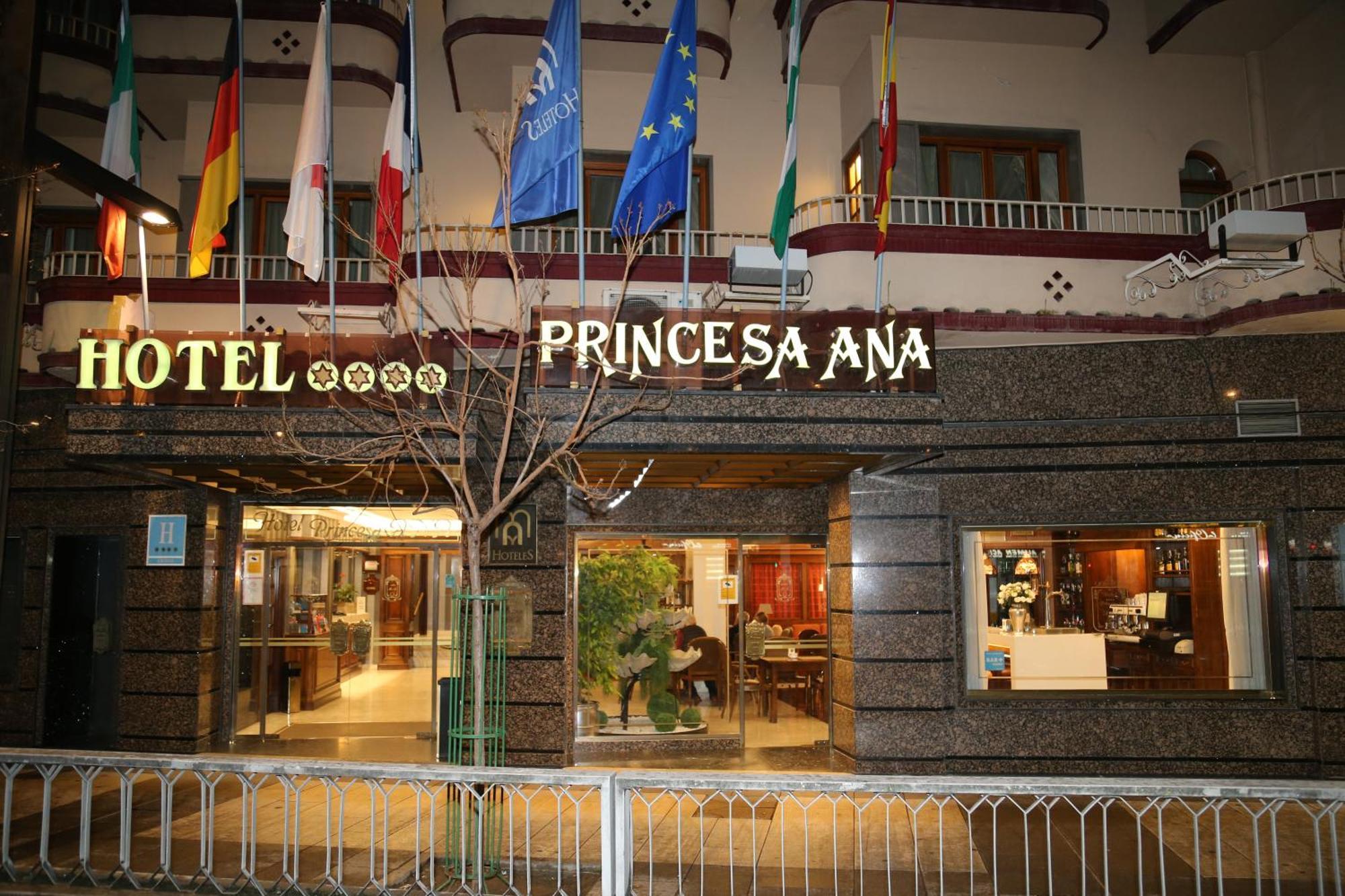 Princesa Ana Гранада Екстериор снимка